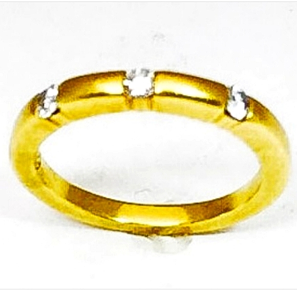 18K Mikimoto Yellow Gold Diamond Wedding Band - Picture 2 of 7